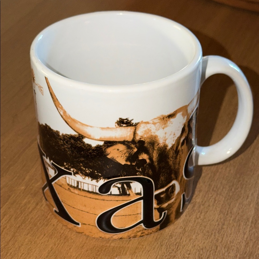Americaware Texas Longhorn Ceramic Mug